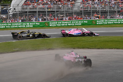 Sergio Perez, Force India VJM11 spins