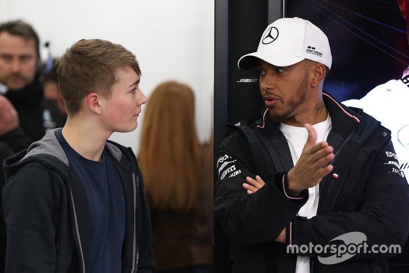 Біллі Монгер, Льюіс Хемілтон, Mercedes AMG F1