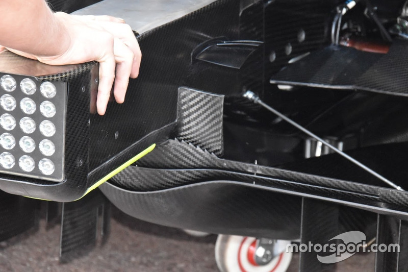 Mercedes-AMG F1 W09 rear detail