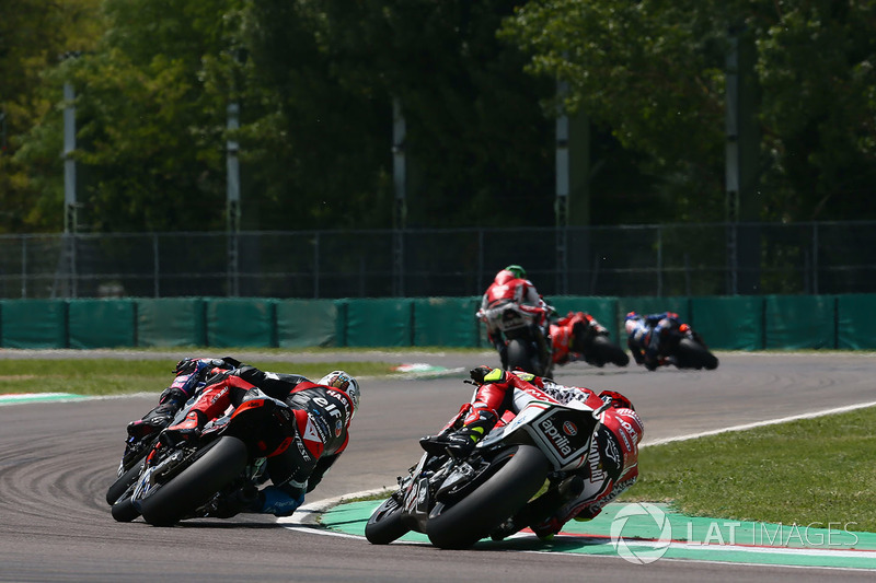 Lorenzo Savadori et Leon Haslam