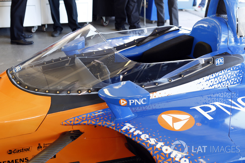 Скотт Діксон, Chip Ganassi Racing Honda, тестує aeroscreen