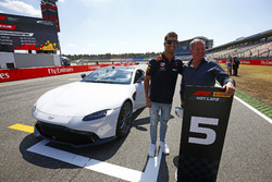 Daniel Ricciardo, Red Bull Racing, et Martin Brundle