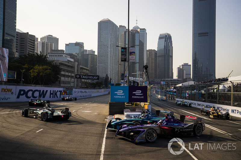 Antonio Felix da Costa, Andretti Formula E Team leads Alex Lynn, DS Virgin Racing