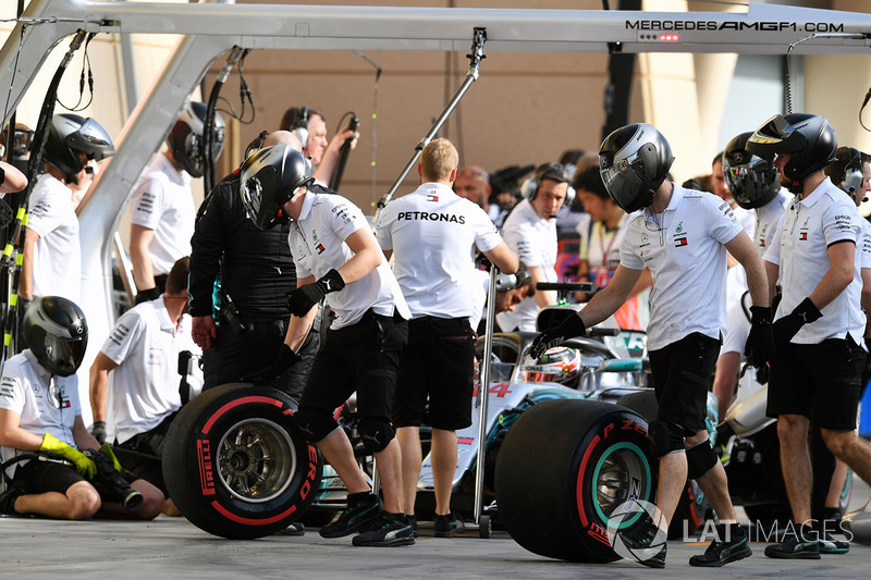 Lewis Hamilton, Mercedes-AMG F1 W09 EQ Power