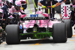 Arrêt au stand de Sergio Perez, Force India VJM11