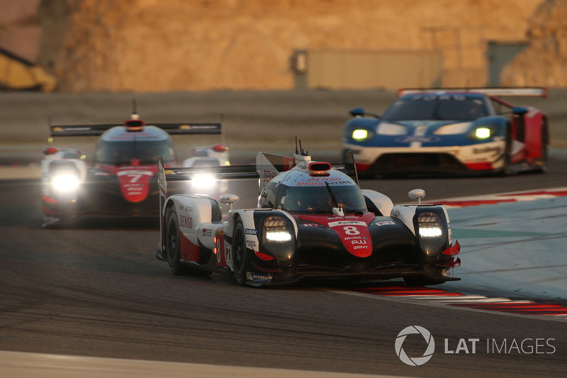 #8 Toyota Gazoo Racing Toyota TS050-Hybrid: Sébastien Buemi, Anthony Davidson, Kazuki Nakajima