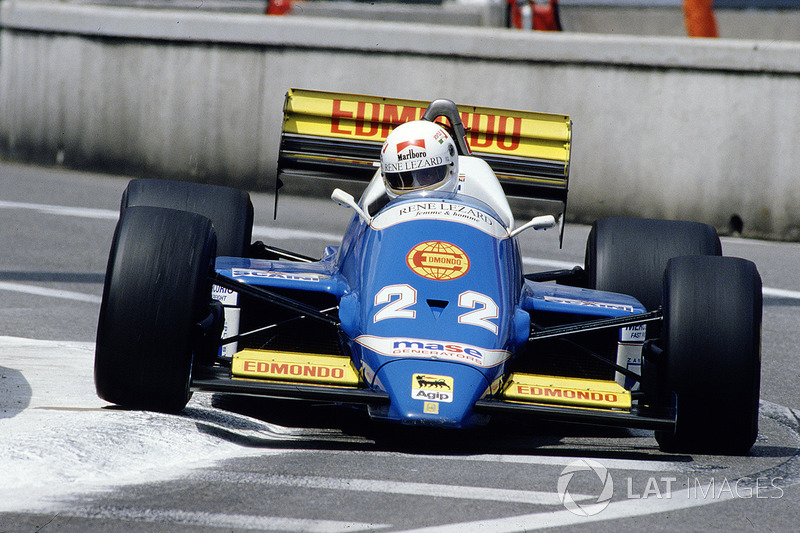 Osella FA1F с мотором Alfa Romeo (1984-1986)
