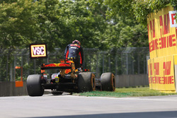Max Verstappen, Red Bull Racing RB13 met mechanische pech