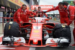 Ferrari SF70H con escudo de la cabina