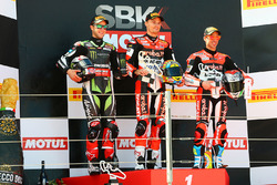 Podium : le vainqueur Chaz Davies, Ducati Team, le deuxième, Jonathan Rea, Kawasaki Racing, le troisième, Marco Melandri, Ducati Team