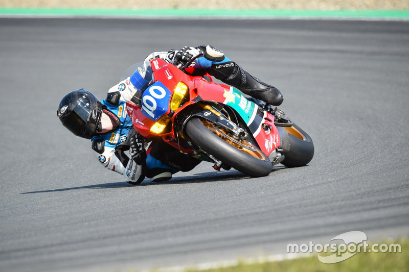 20. #100 Hertrampf Racing Ducati Endruance – Marco Nekvasil, Oliver Skach, Gareth Jones - +48 Runden