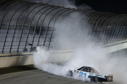 Race winner Johnny Sauter, GMS Racing Chevrolet