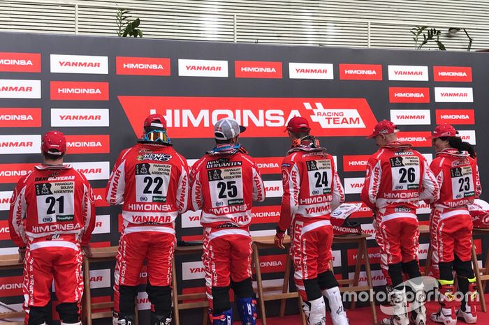 Los seis pilotos del Himoinsa Racing Team 2017