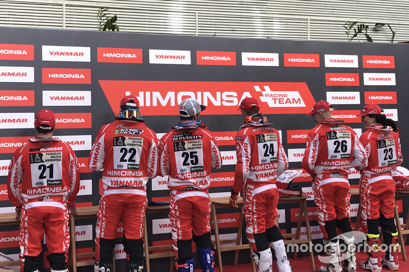 Himoinsa Racing Team Dakar, foto di gruppo dei piloti