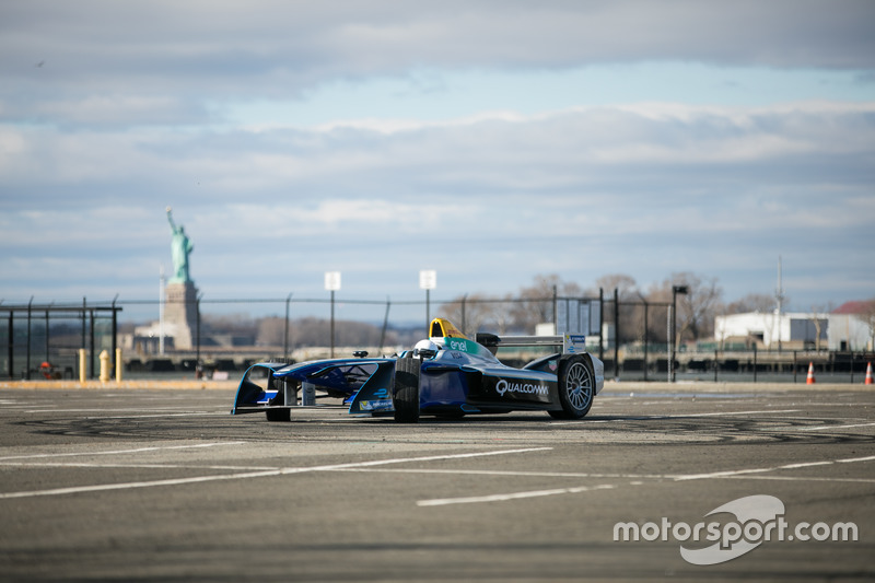 Victor Cruz en el SPARK Renault SRT_01E