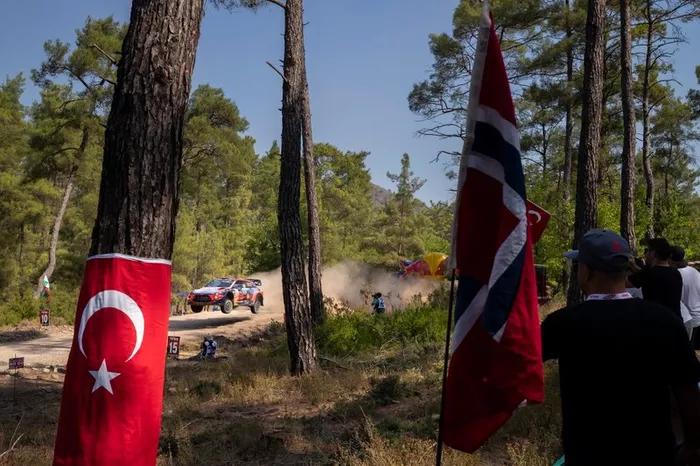 Andreas Mikkelsen, Anders Jæger, Hyundai Motorsport Hyundai i20 Coupe WRC
