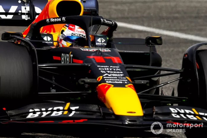 Sergio Pérez, Red Bull Racing RB18
