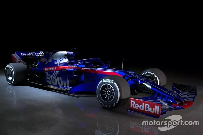 Scuderia Toro Rosso STR14