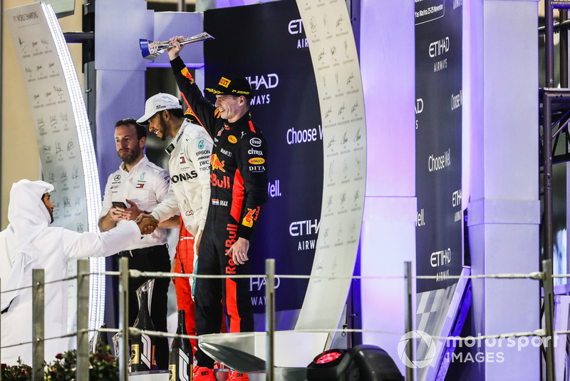 Podio: tercer lugar Max Verstappen, Red Bull Racing celebran