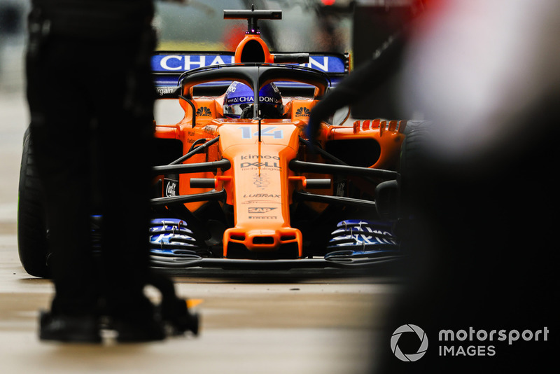 <img src="https://cdn-1.motorsport.com/static/custom/car-thumbs/F1_2018/CARS/mclaren.png" alt="" width="250" /> McLaren