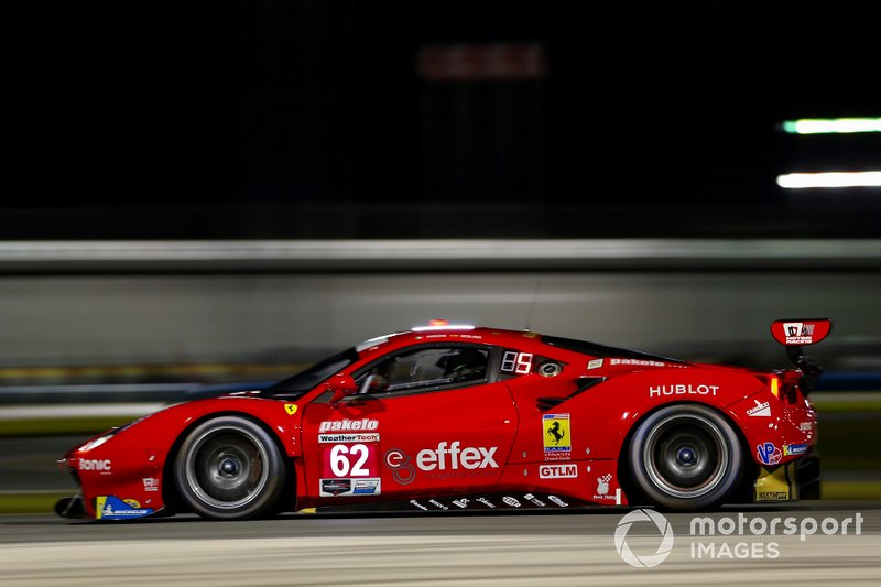 #62 Risi Competizione Ferrari 488 GTE, GTLM: Davide Rigon, Miguel Molina