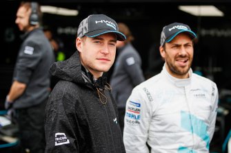 Stoffel Vandoorne, HWA Racelab, Gary Paffett, HWA Racelab