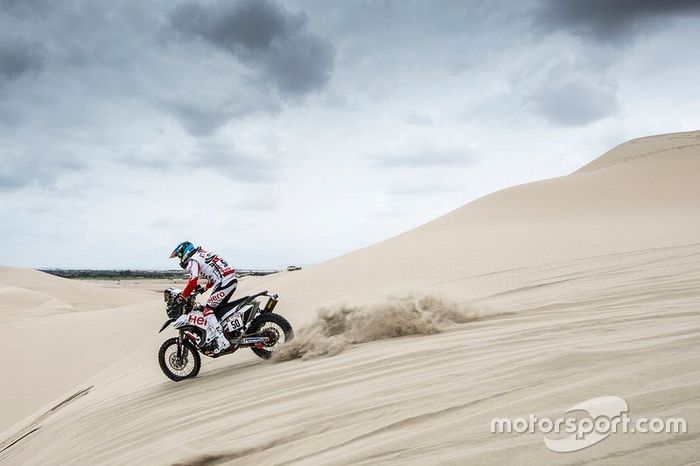 #50 HERO Motorsports Team Rally: CS Santosh