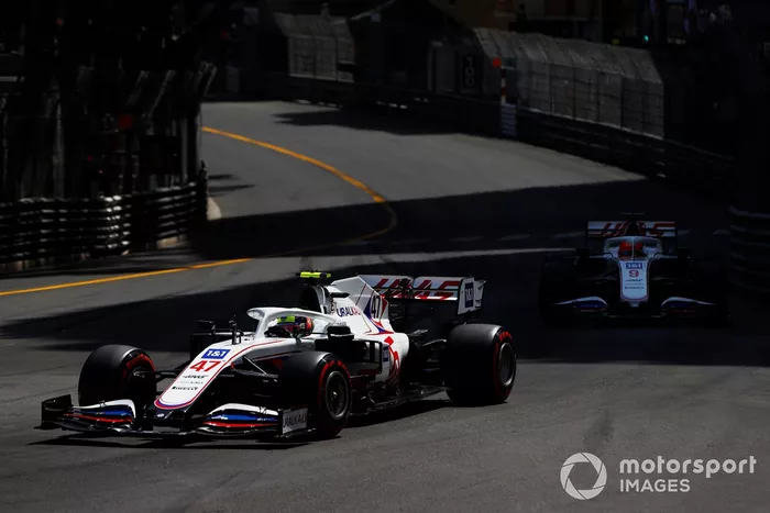 Mick Schumacher, Haas VF-21, Nikita Mazepin, Haas VF-21