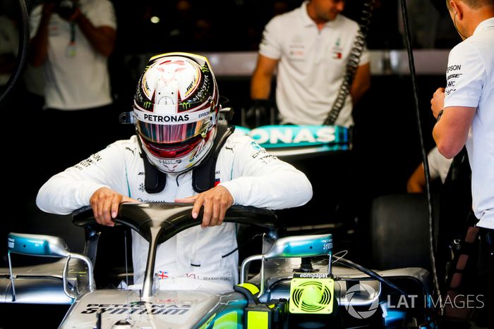 Lewis Hamilton, Mercedes AMG F1 W09 
