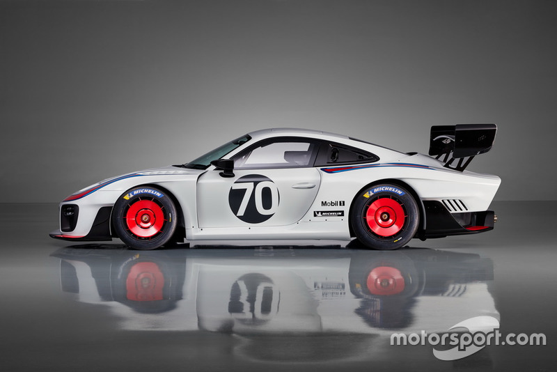 Porsche 935