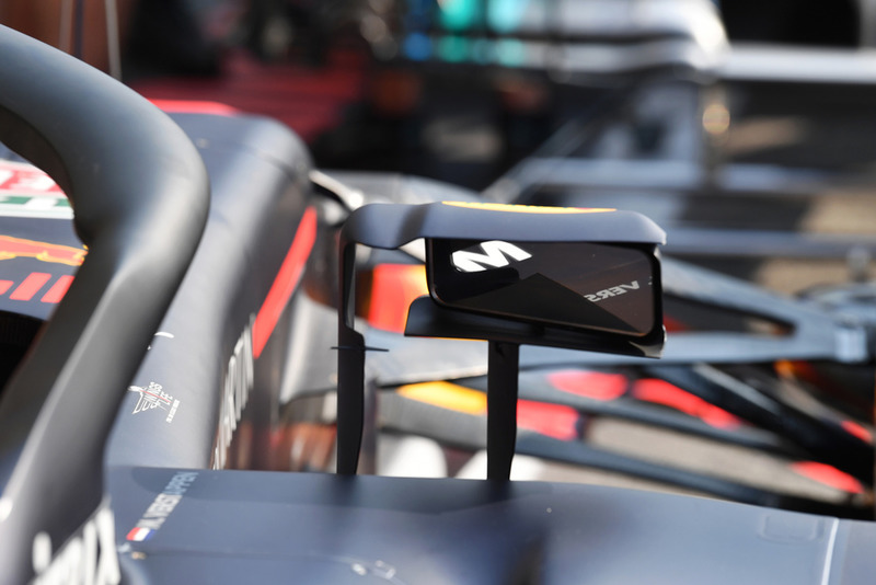 Red Bull Racing RB14 ayna