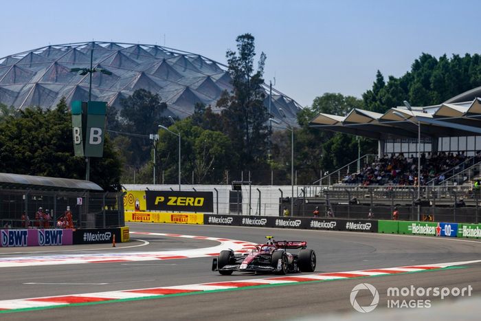 Zhou Guanyu, Alfa Romeo C42