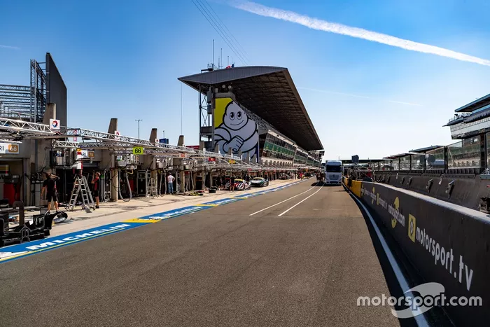 Pit Lane de La Sarthe