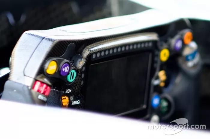 Mercedes AMG F1 W10