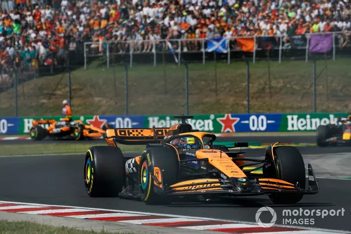 Oscar Piastri, McLaren MCL38