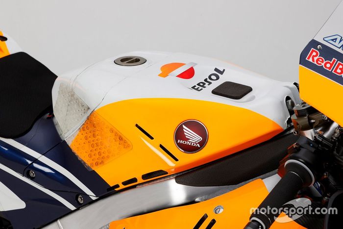 RC213V (Alex Marquez) 2020 fotos de estudio