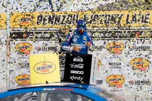 Race winner Kyle Larson, Hendrick Motorsports, Chevrolet Camaro