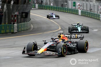 Verstappen gana en Mónaco con Pérez sin puntos y dos vueltas abajo