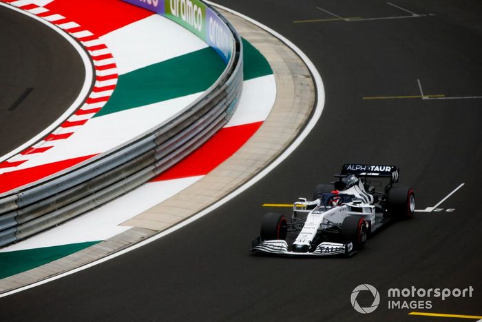 Daniil Kvyat, AlphaTauri AT01, 1m16.204s