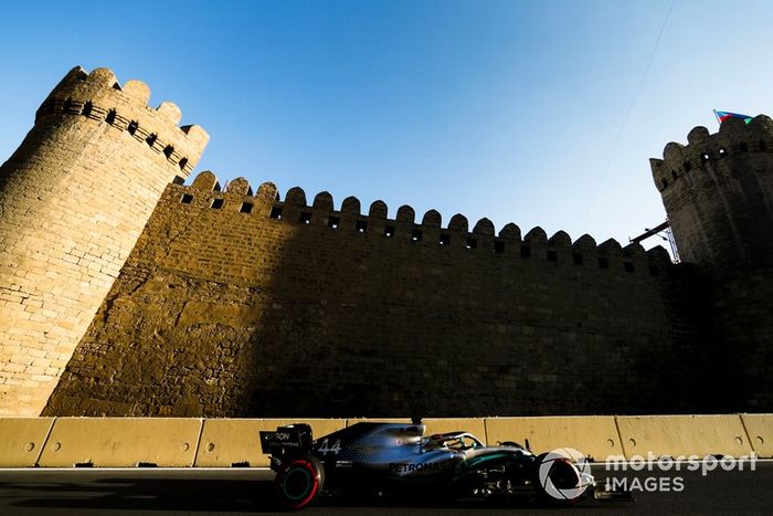 Lewis Hamilton, Mercedes AMG F1 W10 