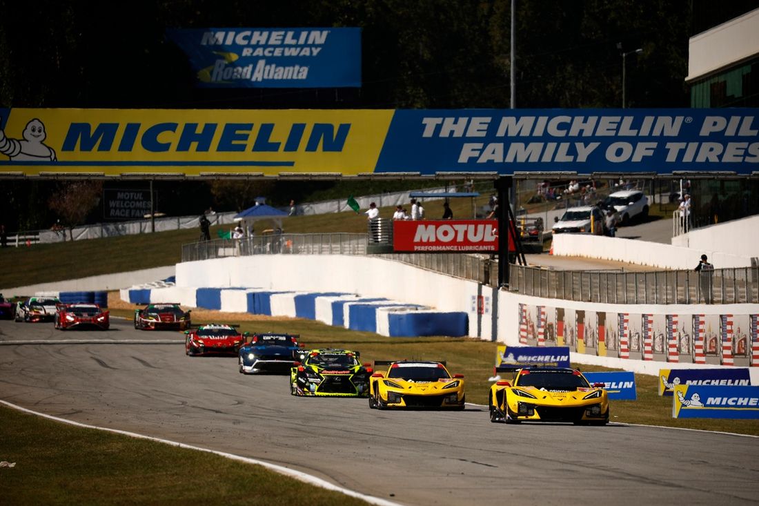 #3 Corvette Racing by Pratt Miller Motorsports Corvette Z06 GT3.R: Antonio García, Alexander Sims, Daniel Juncadella