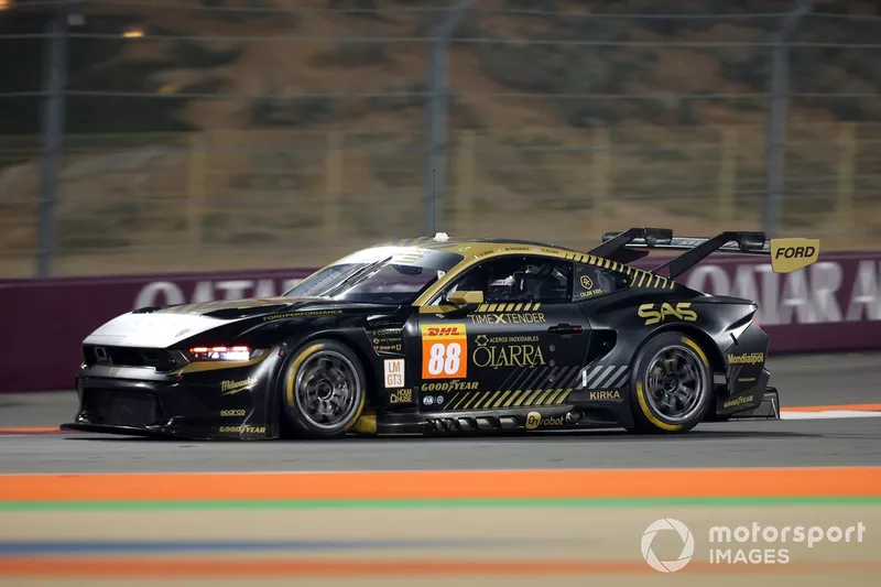 #88 Proton Competition Ford Mustang LMGT3: Giorgio Roda, Mikkel Pedersen, Dennis Olsen