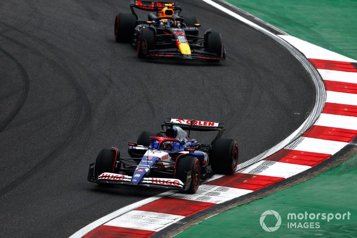 Daniel Ricciardo, RB F1 Team VCARB 01, Sergio Pérez, Red Bull Racing RB20