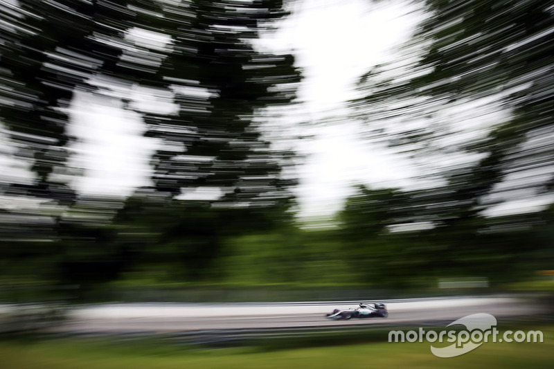 Lewis Hamilton, Mercedes AMG F1 W07 Hybrid