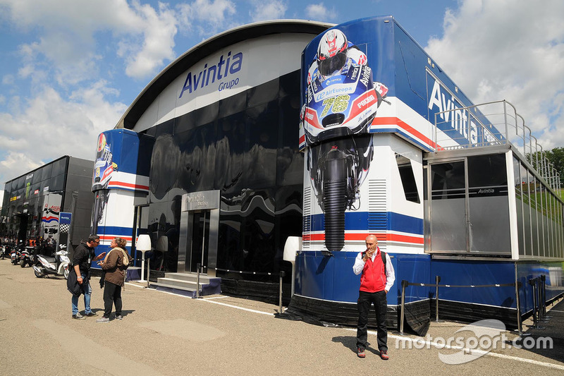 Avintia Racing, Motorhome