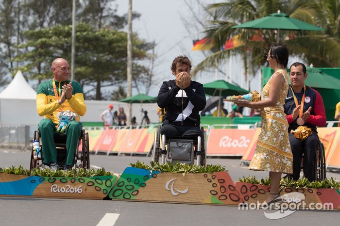 Pódio: Alex Zanardi, Stuart Tripp e Oscar Sanchez