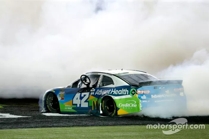 1. Kyle Larson, Chip Ganassi Racing, Chevrolet Camaro