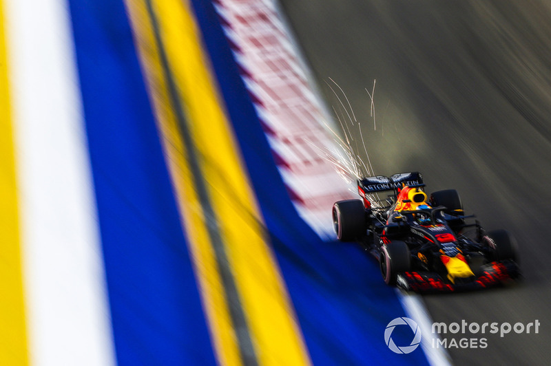 6: Daniel Ricciardo, Red Bull Racing RB14, 1:36.996