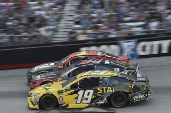 Jamie McMurray, Chip Ganassi Racing, Chevrolet Camaro Cessna/McDonald's, William Byron, Hendrick Motorsports, Chevrolet Camaro Liberty University, Daniel Suarez, Joe Gibbs Racing, Toyota Camry STANLEY