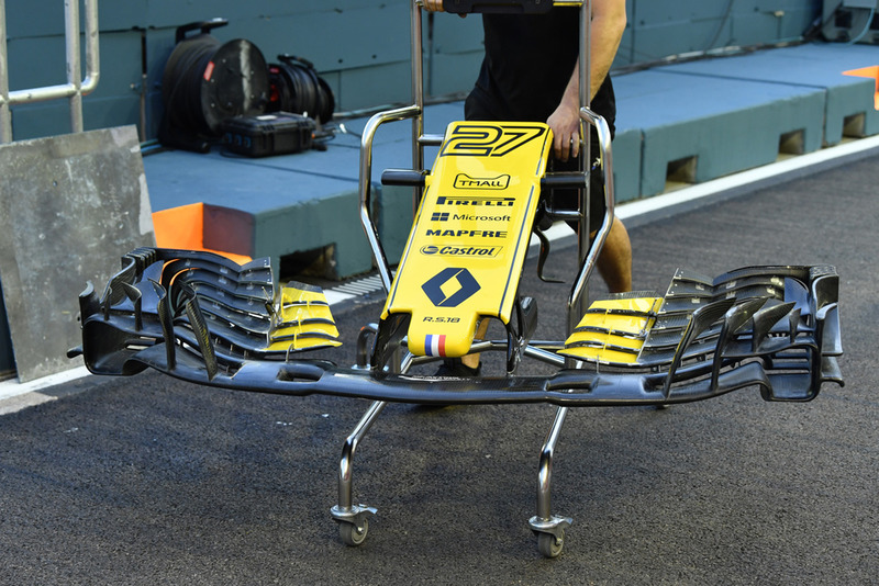 Renault Sport F1 Team RS 18 voorvleugel